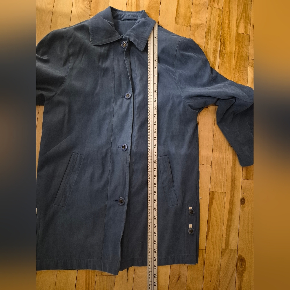 Elegant Blue Coat for Women - Picture 12 of 13
